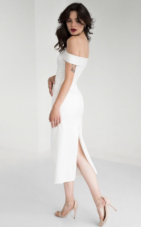 Короткая модель платья