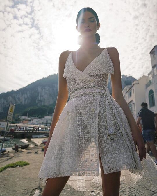 Платье с запахом