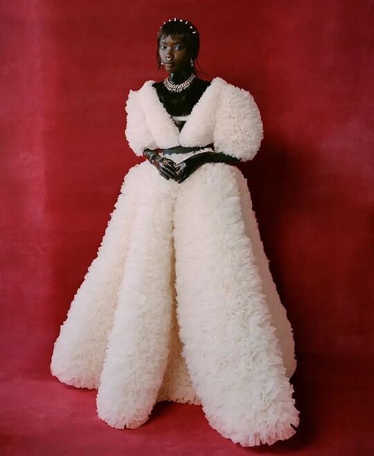 Многослойное платье