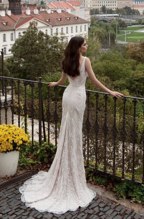 Модель AZALEA от INNOCENTIA