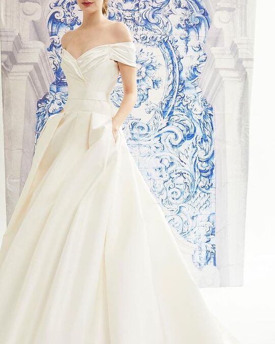 Открытые плечи