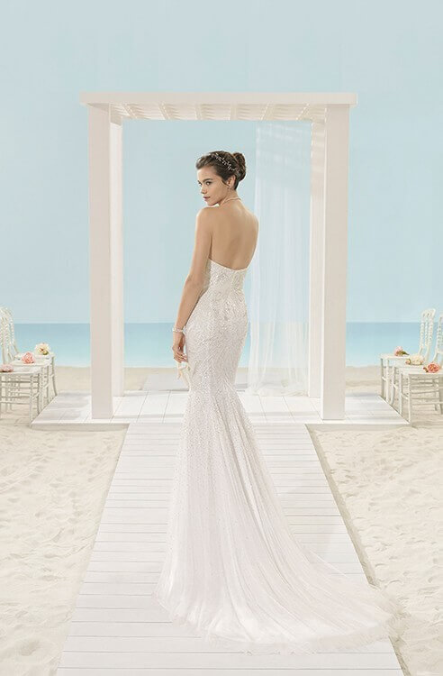 Модель XALLY от AIRE BEACH WEDDING