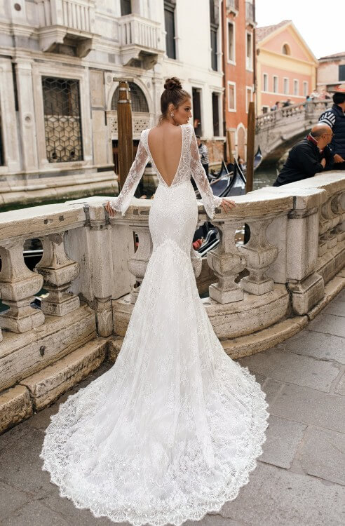 Модель 1409 от JULIE VINO