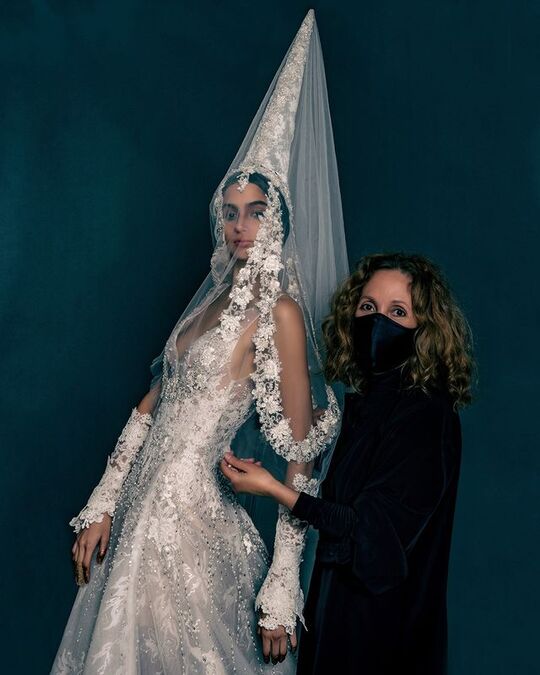 Оригинальное платье