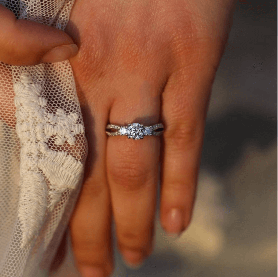 Обручальное кольцо