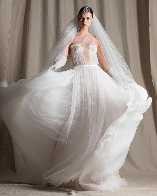 Блестящее платье