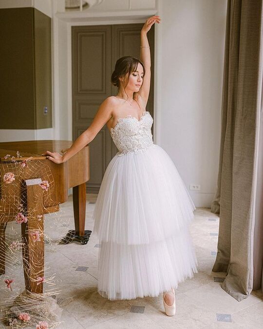 Декольте без брителей