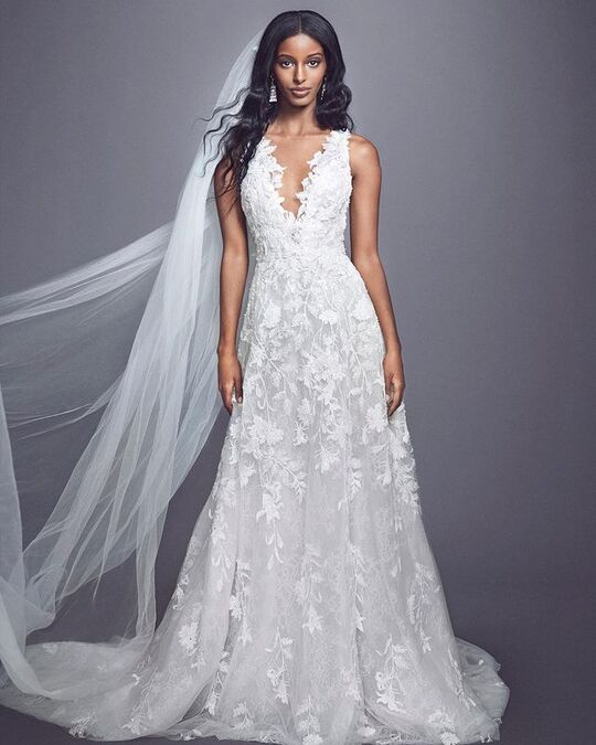 V-образный вырез