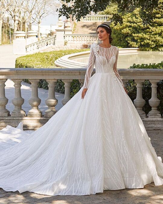 Пышное платье