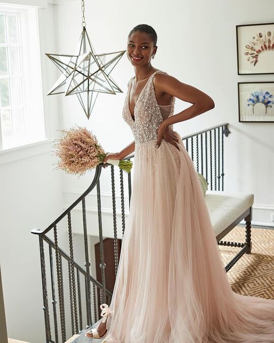 Нежный цвет