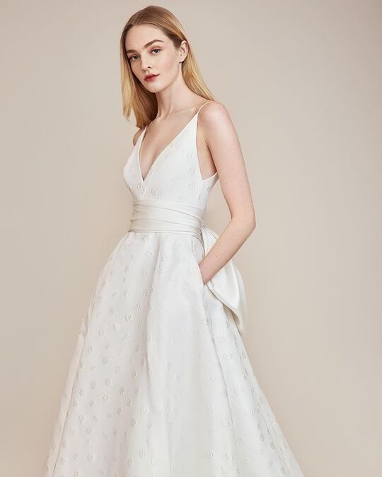 Простое платье