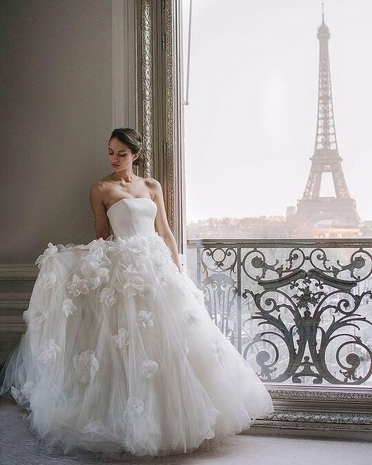 Кружевное платье