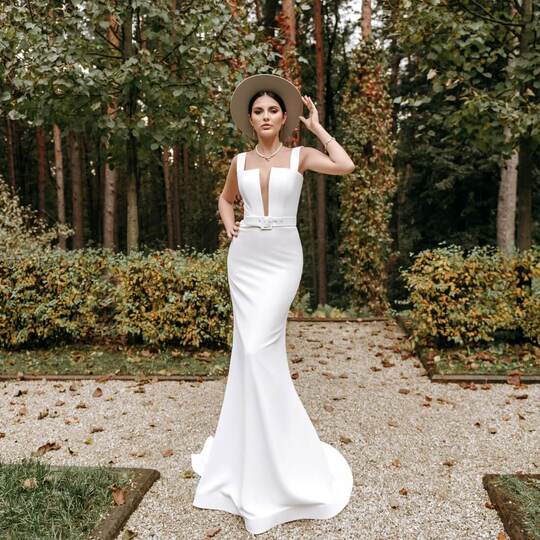 Платье со шляпкой