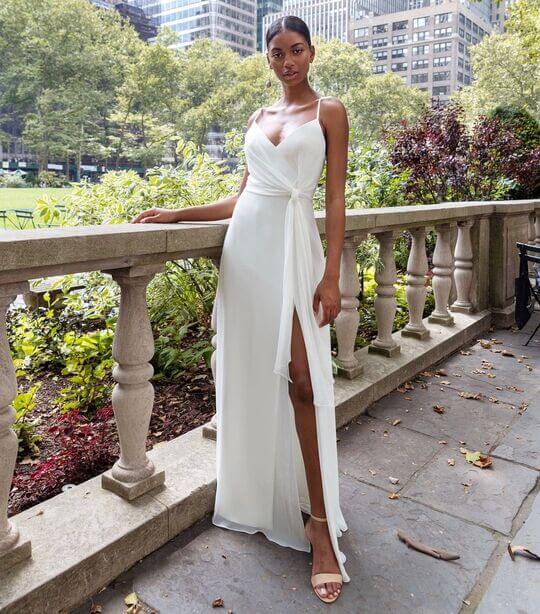 Свадебное платье