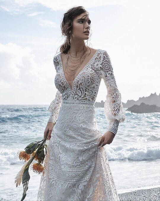 Кружевное платье