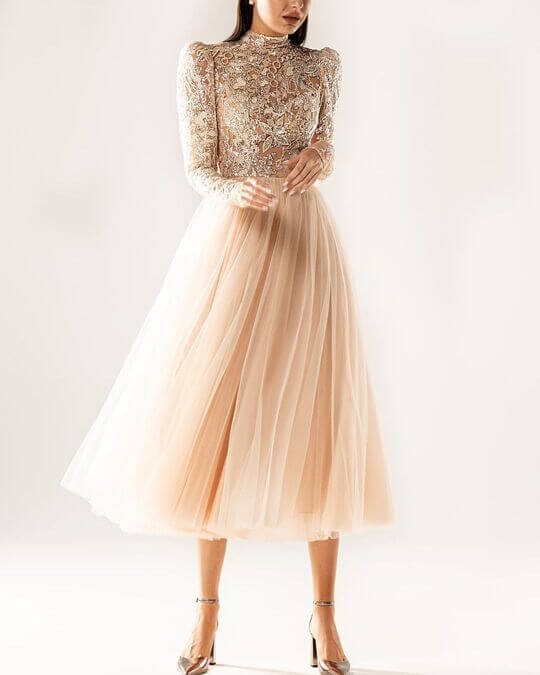 Модное коктейльное платье