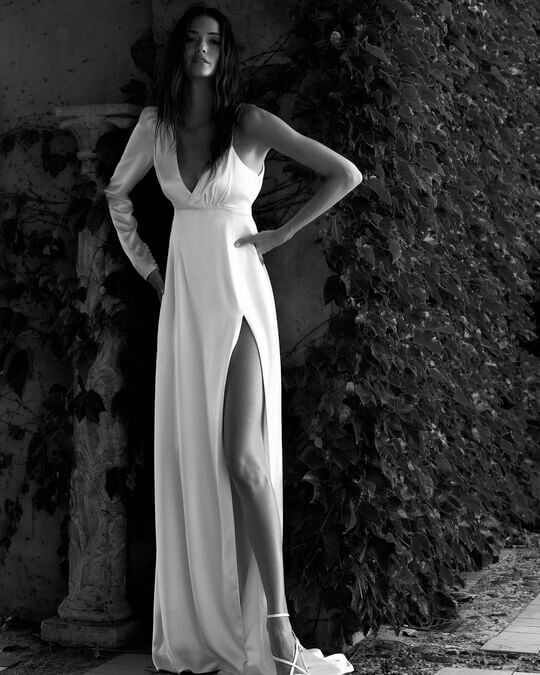 Белое платье-комбинация