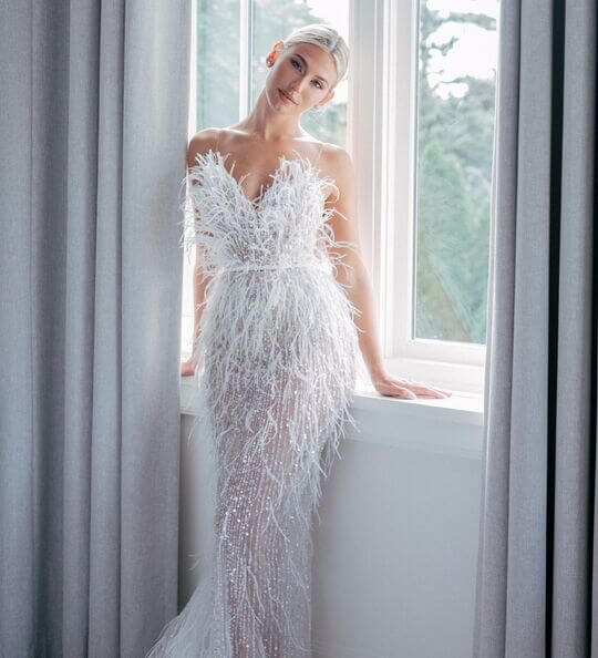 Платье из страусиных перьев