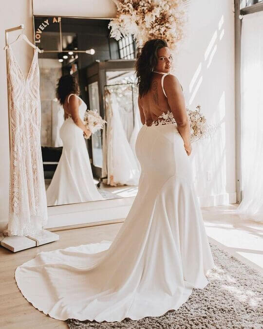 Красивое свадебное платье