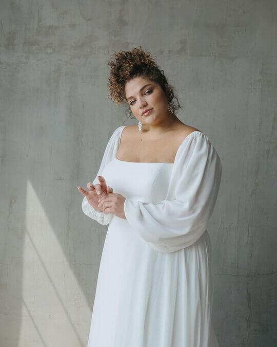 Квадратный вырез