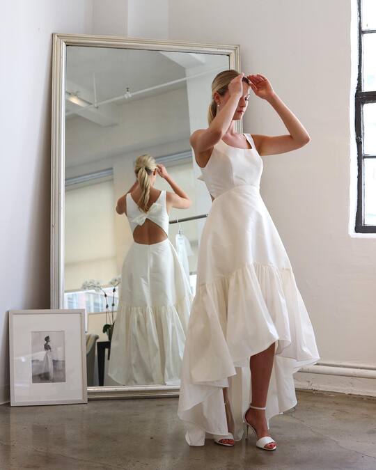 Нижний хвост свадебная прическа