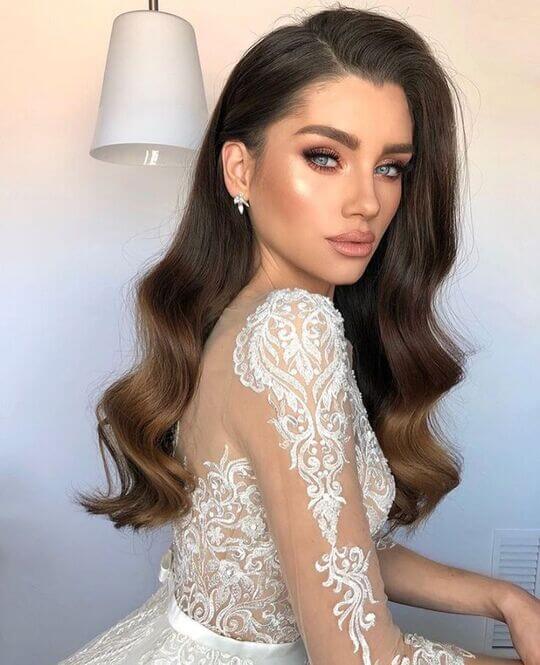 Минималистичная голливудская волна