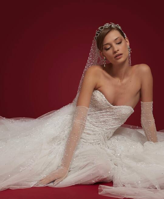 Украшение свадебной прически Georges Hobeika 