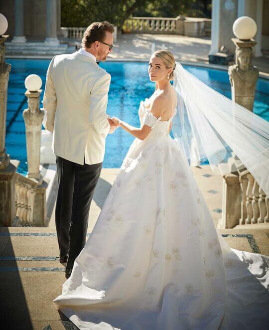 Аманда Херст в платье Оскара де ла Рента