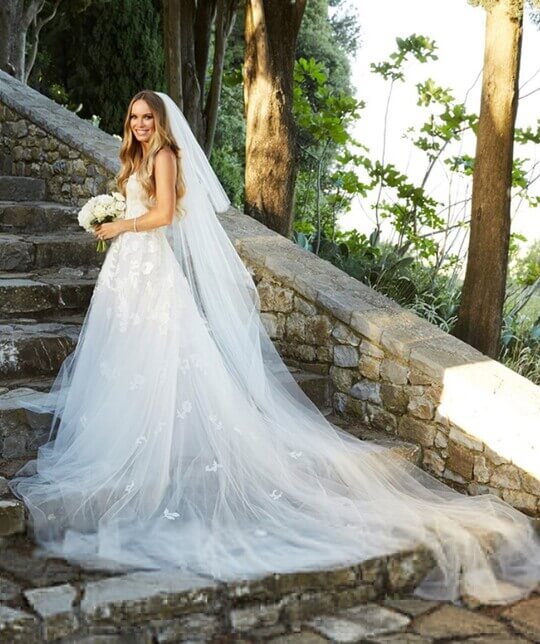 Каролина Возняцки в свадебном платье Оскар де ла Рента