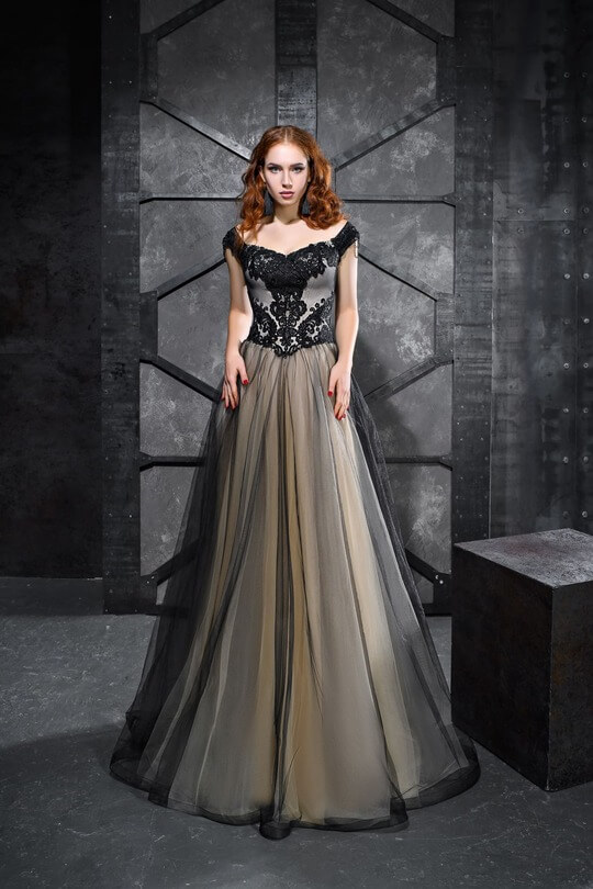 Kira Nova – Радмила