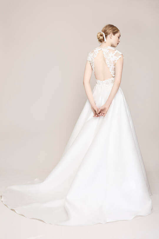 платье Lelarose, The ashby вид со спины