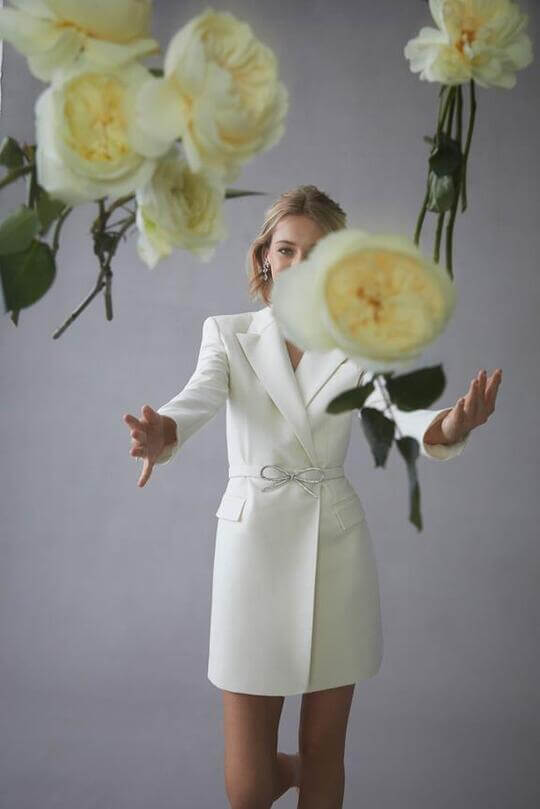 Свадебное платье-пиджак Oscar de la Renta