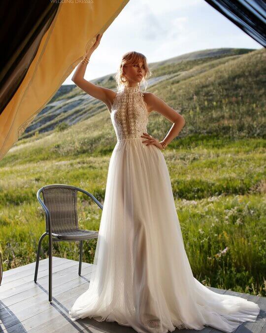 Завышенная талия свадебного платья в стиле прованс 