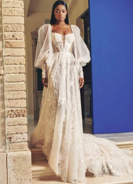 Наряд с рукавами-фонариками Galia Lahav
