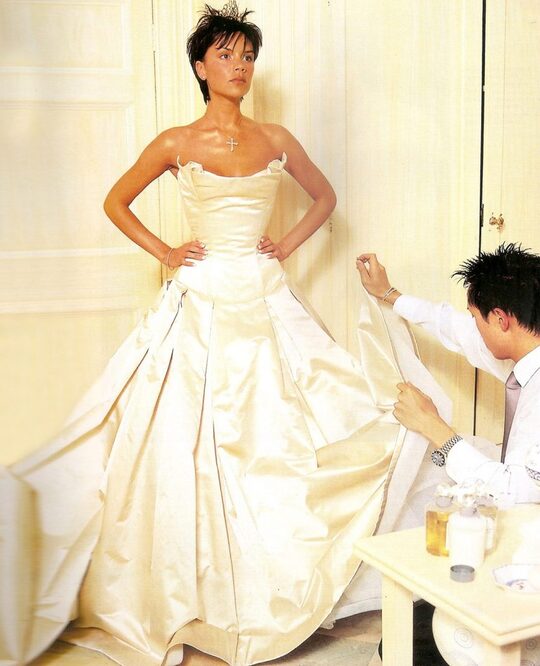 Виктория Бэкхем в платье Vera Wang