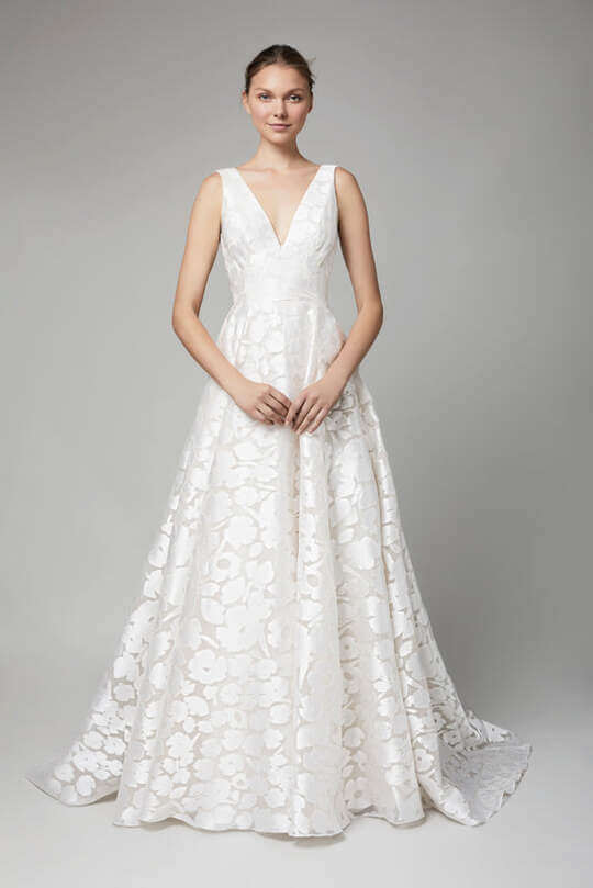 Платье для фигуры "яблоко"