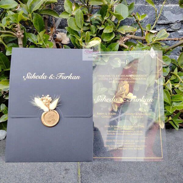 Приглашения из пластика