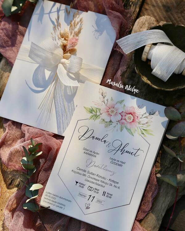 Приглашения с ветками и сухостоями