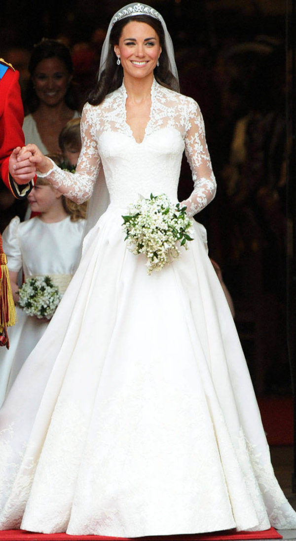 Королевская элегантность и стиль от Alexander McQueen