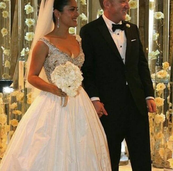 Яркое и женственное платье от Balenciaga