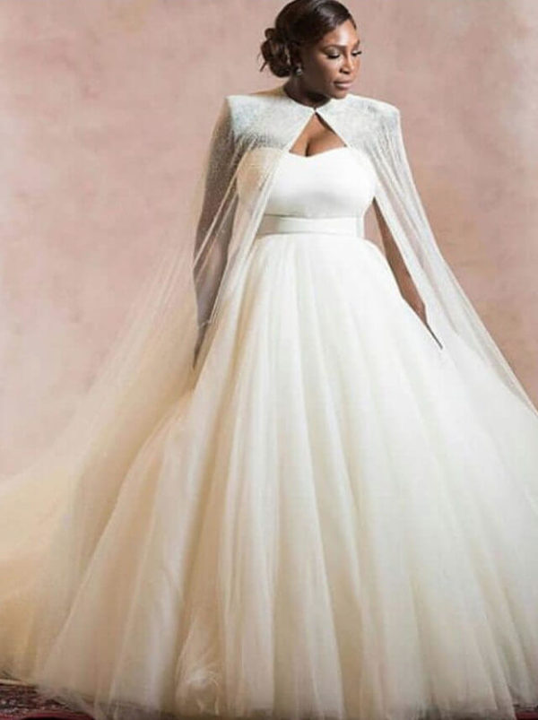 Диснеевское платье для принцессы от Alexander McQueen