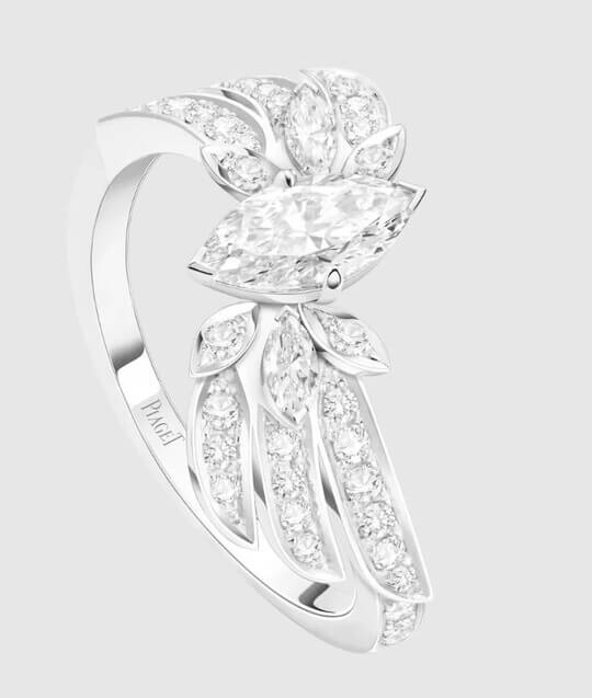 Модное обручальное кольцо необычной формы от Piaget