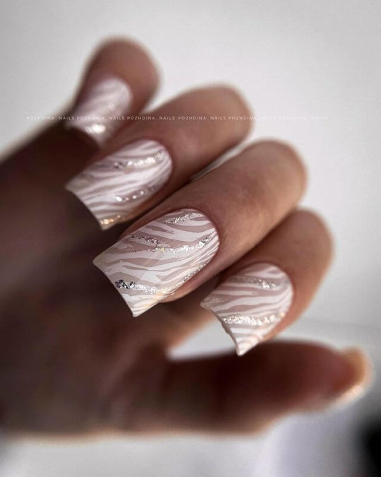 Анималистичный свадебный дизайн ногтей