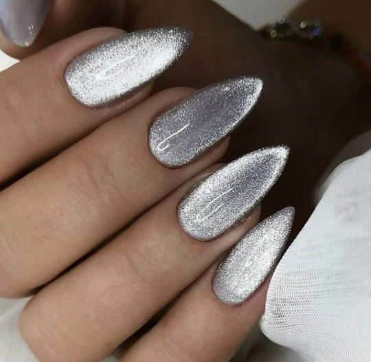 Свадебный дизайн ногтей кошачий глаз