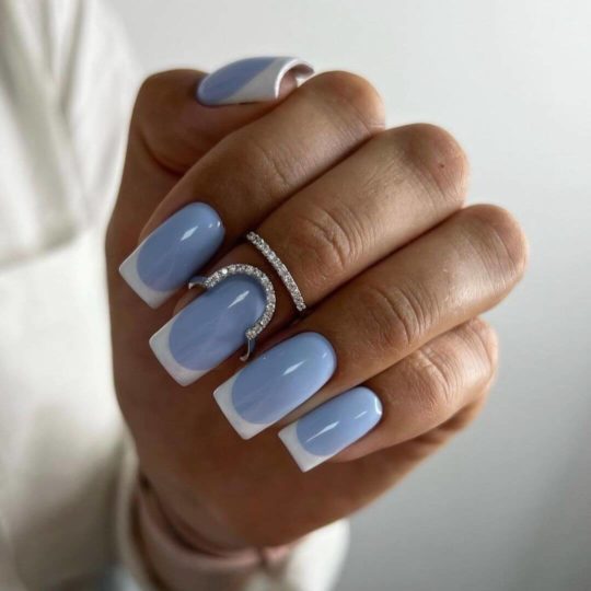 Яркий свадебный маникюр